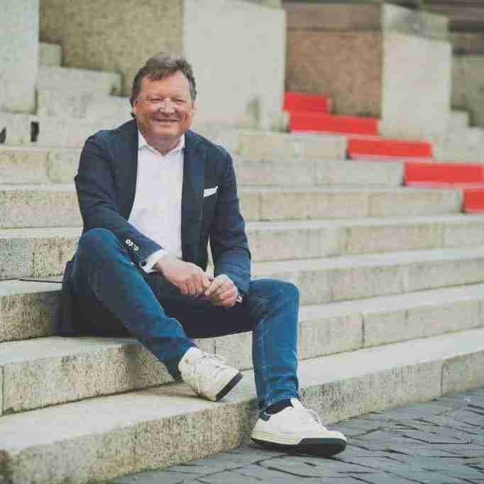 94farb-scaled-1024x682